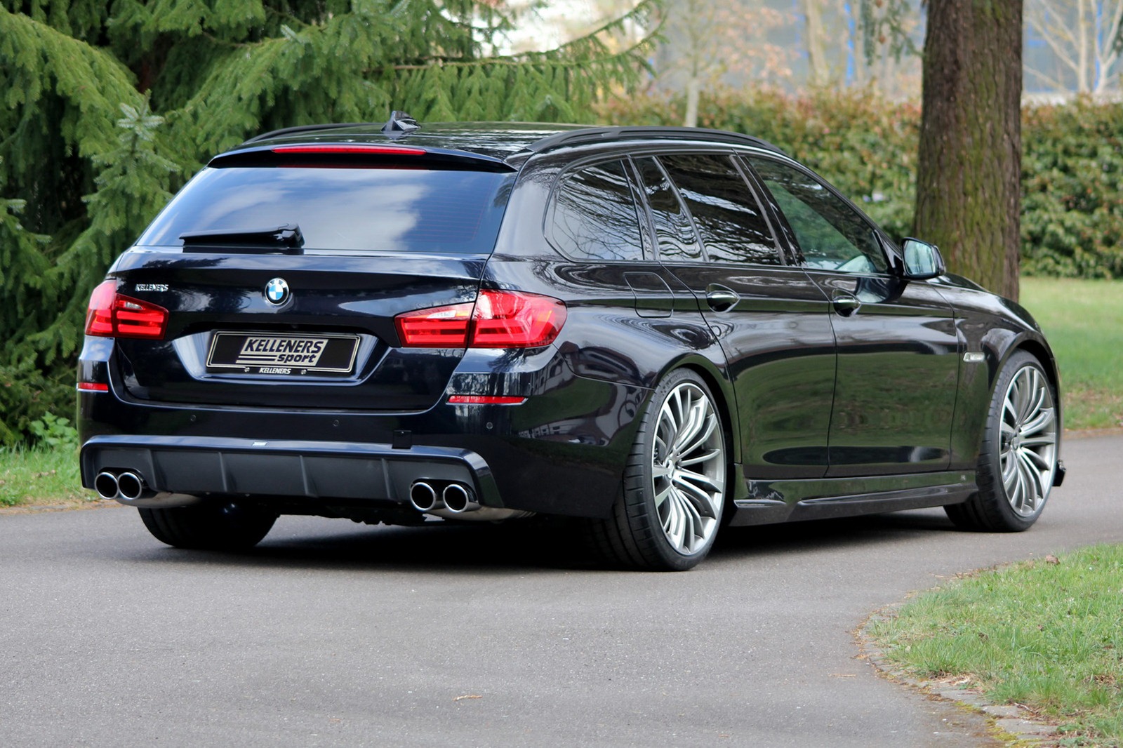 BMW 5 Series Touring by Kelleners Sport