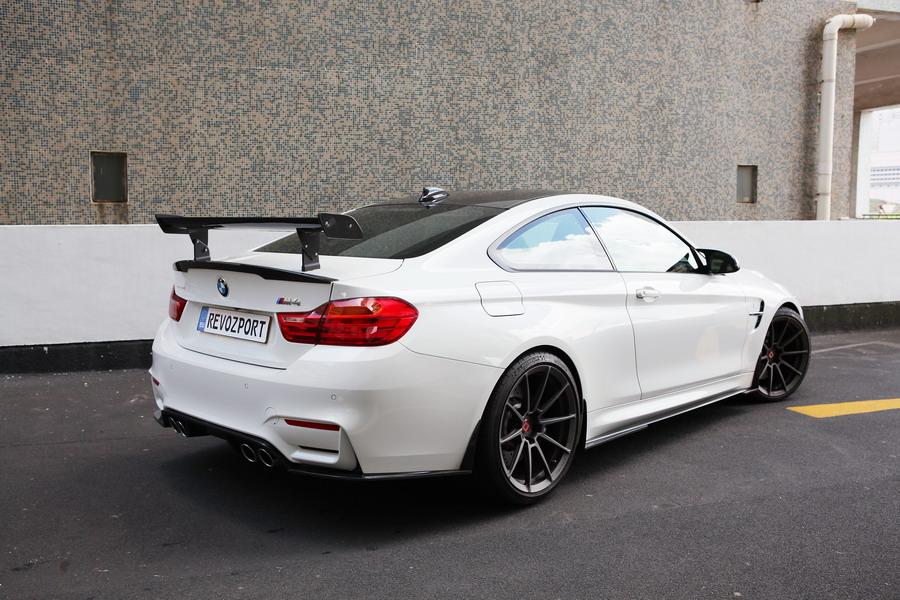BMW M4 by RevoZport