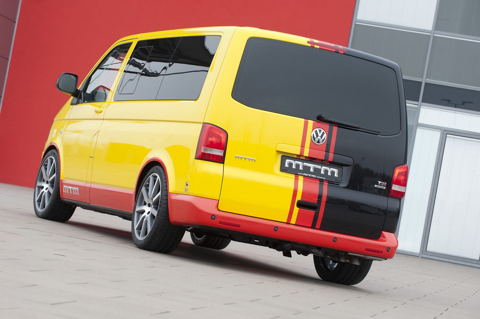 Volkswagen T5 by MTM