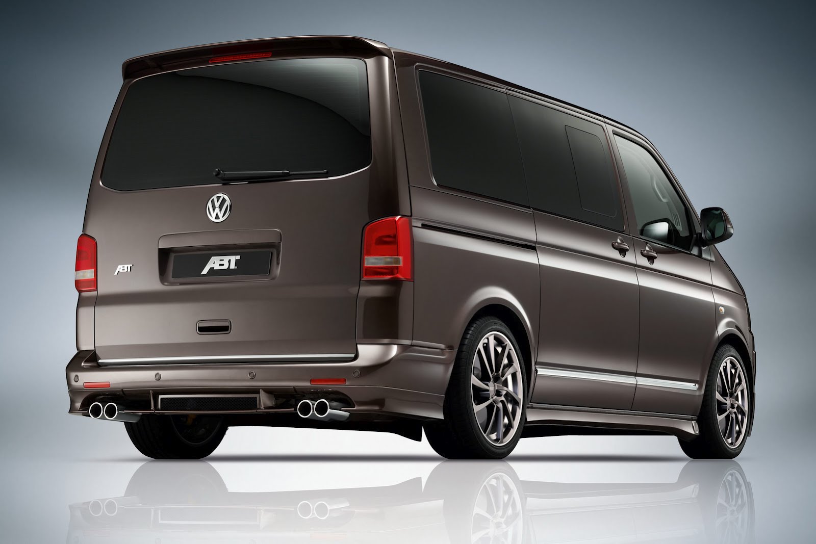 Volkswagen T5 tuned by ABT