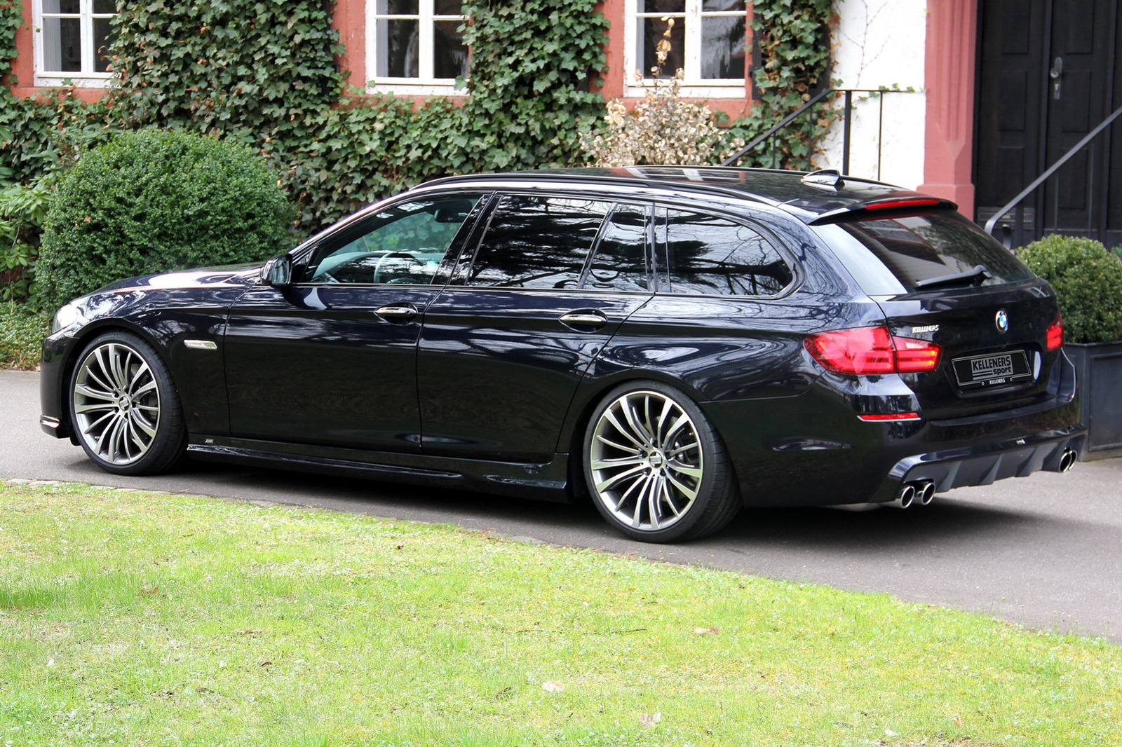 BMW 5 Series Touring by Kelleners Sport