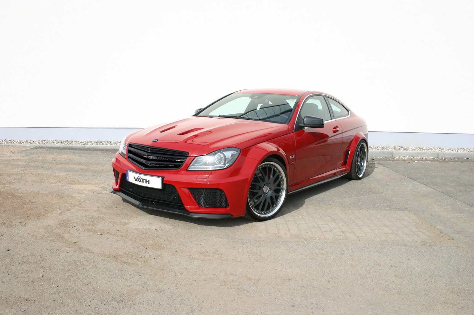 Mercedes C63 AMG Coupe Black Series by VÄTH