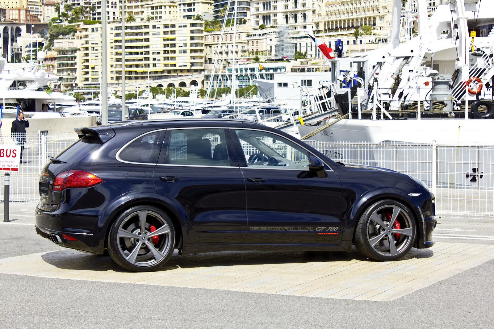 Porsche Cayenne by Gemballa