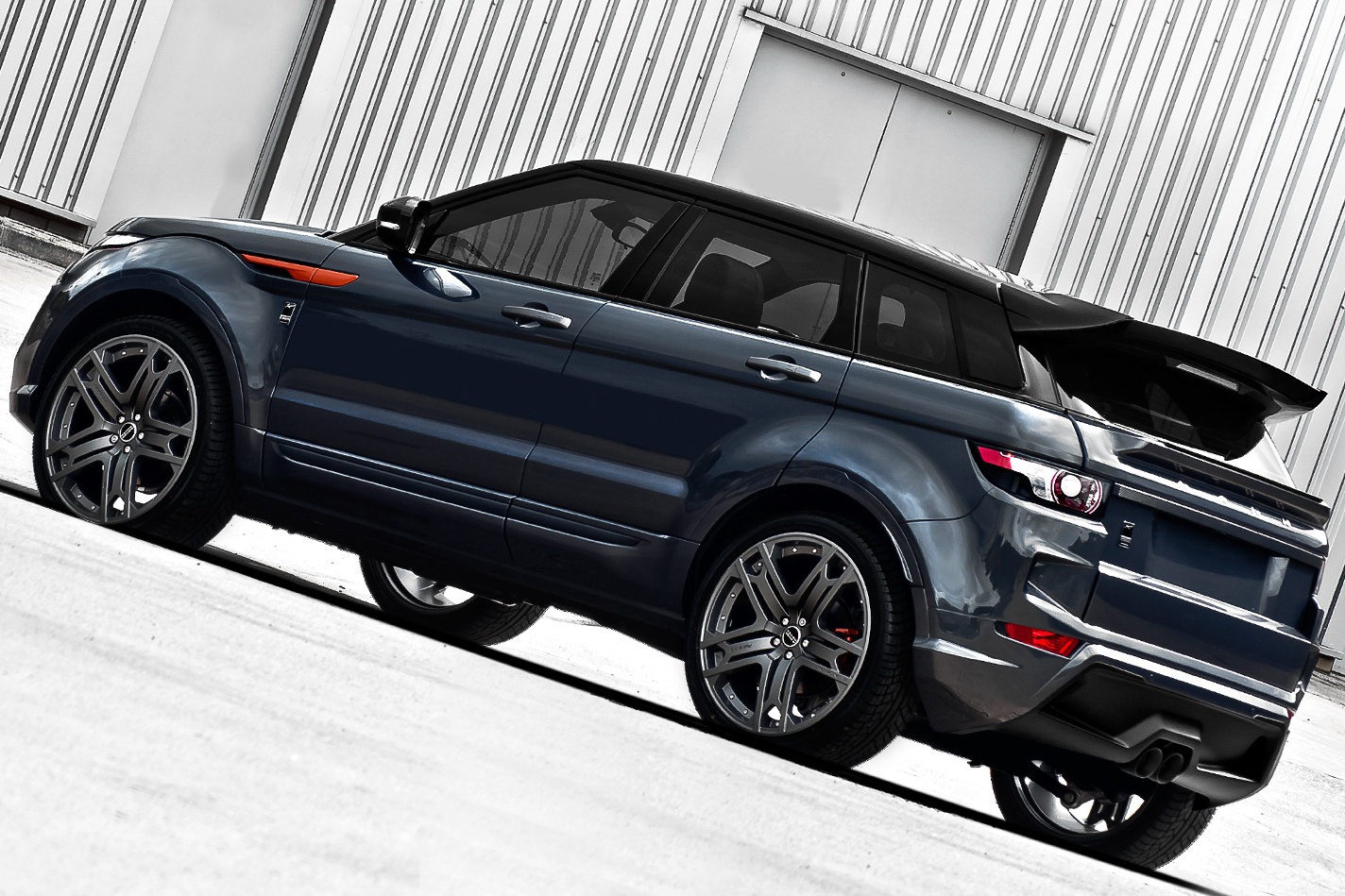 Range Rover Evoque by Kahn Design