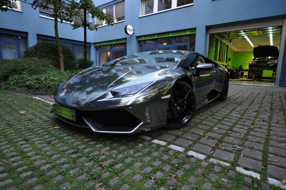 Lamborghini Huracan by Print Tech