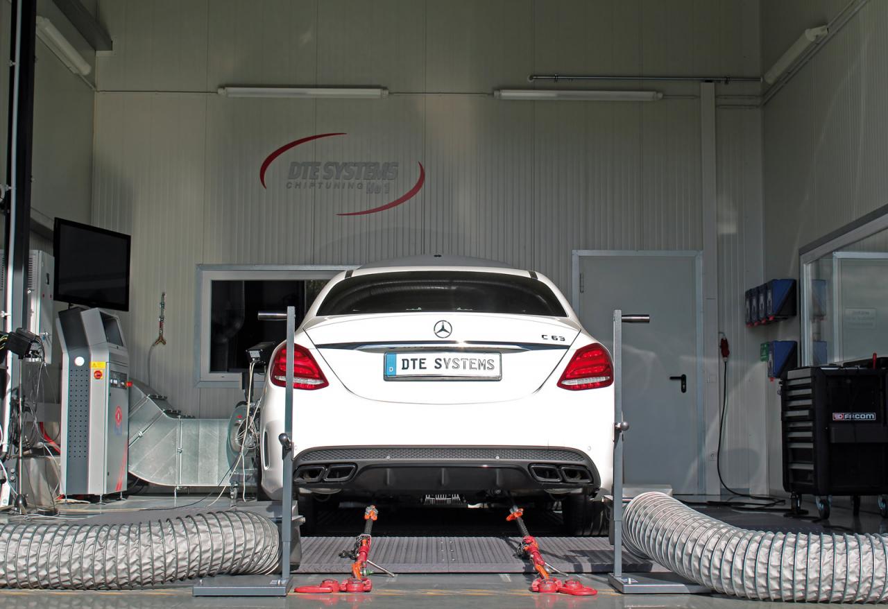 Mercedes C63 AMG by DTE-Systems