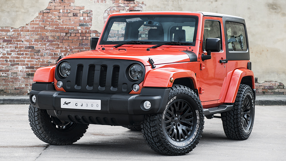 Kahn Design Upgrades Jeep Wrangler Sahara