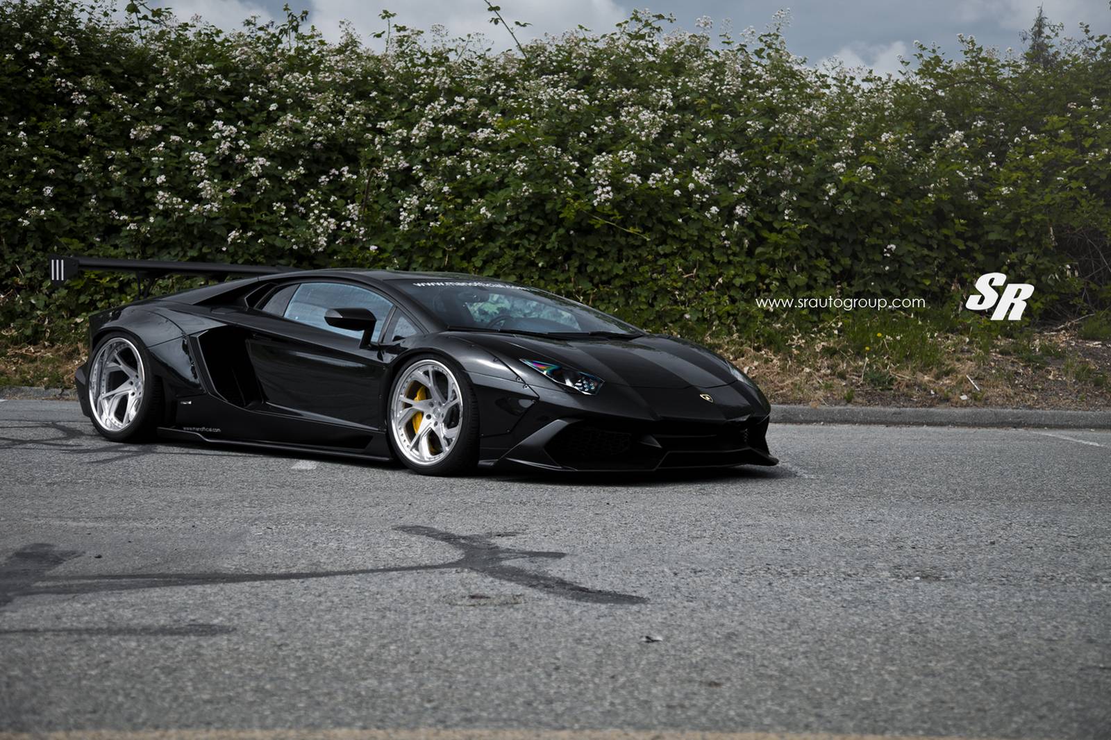 Lamborghini Aventador Rides on PUR Wheels, Customization by SR Auto Group