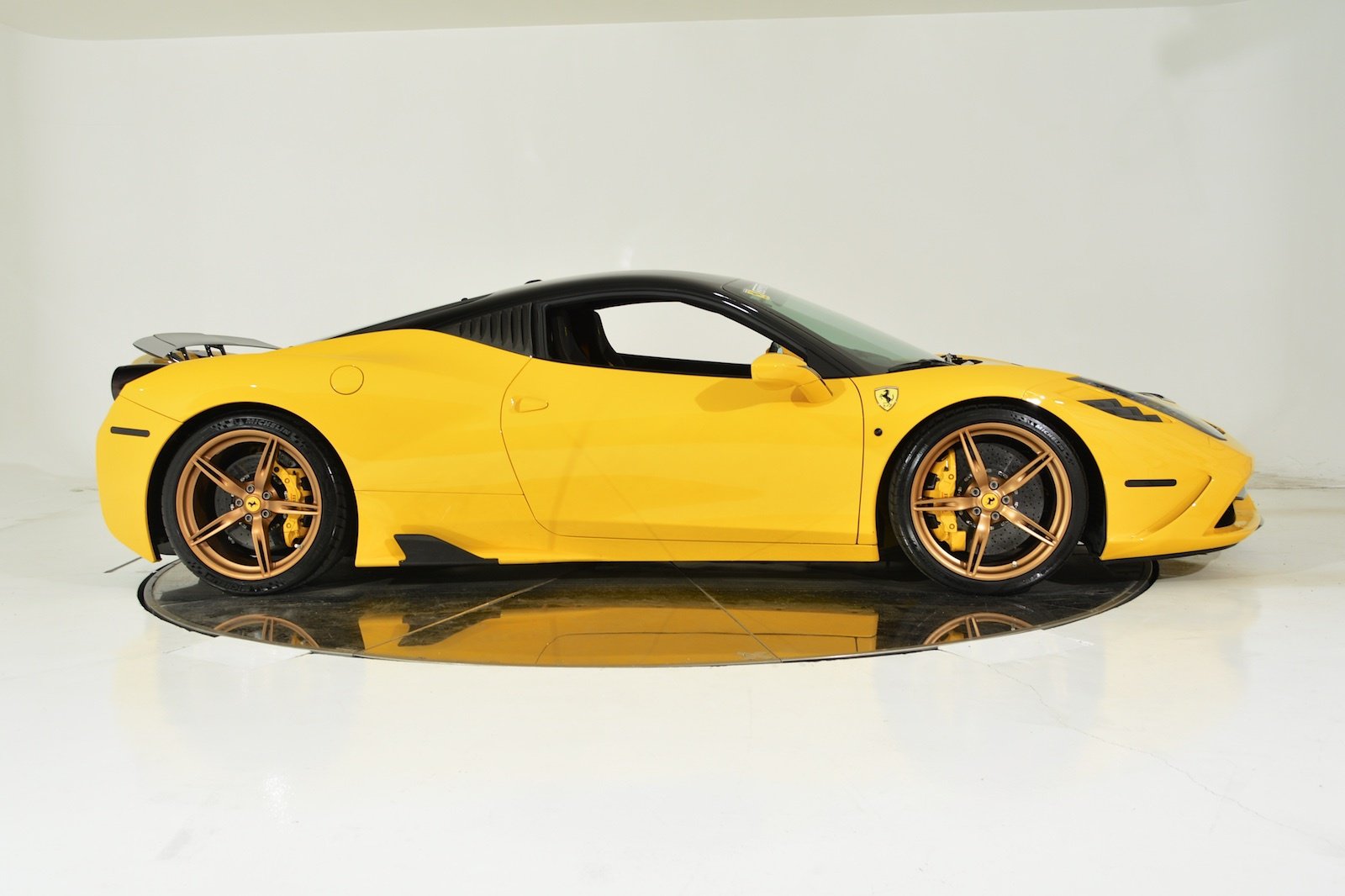 Ferrari 458 Speciale by Novitec Rosso