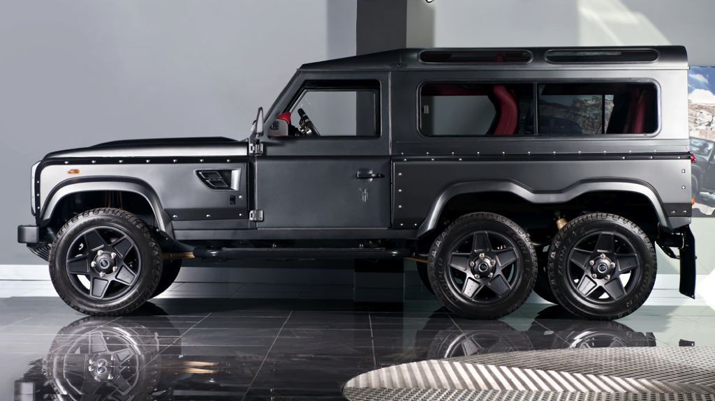 Flying Huntsman 6×6 by Kahn Design