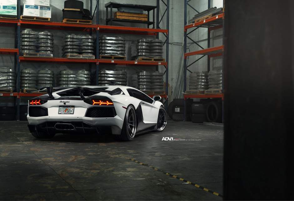 Lamborghini Aventador with ADV.1 Wheels