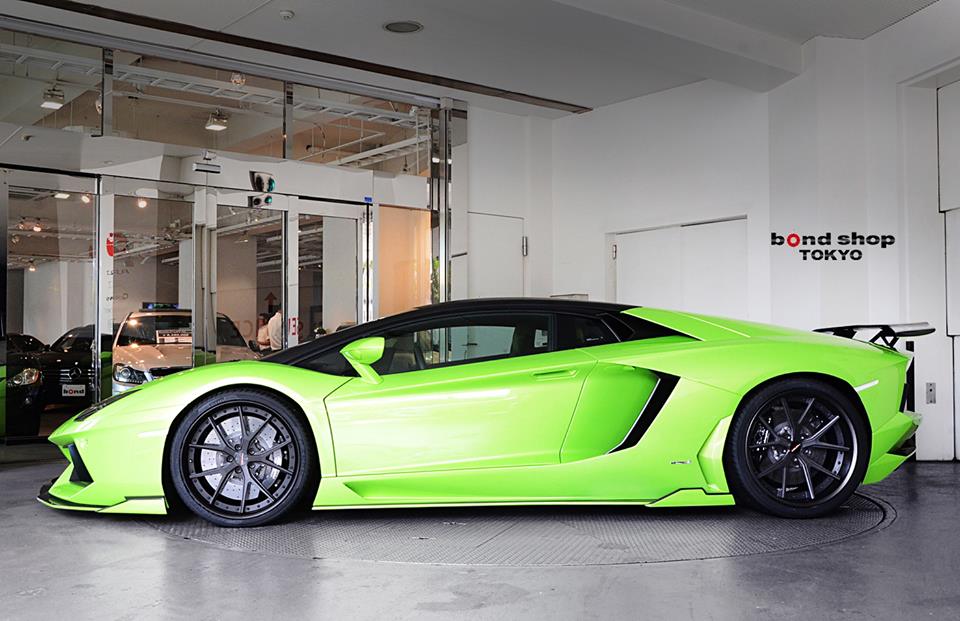 Verde Ithaca Lamborghini Aventador by HyperForged