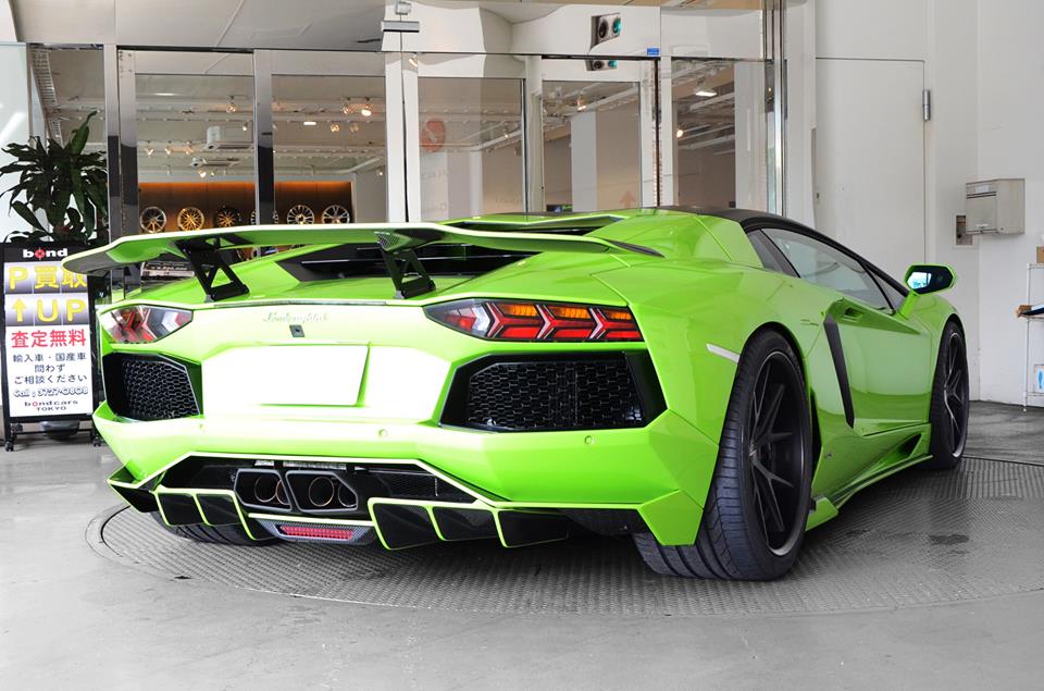 Verde Ithaca Lamborghini Aventador by HyperForged