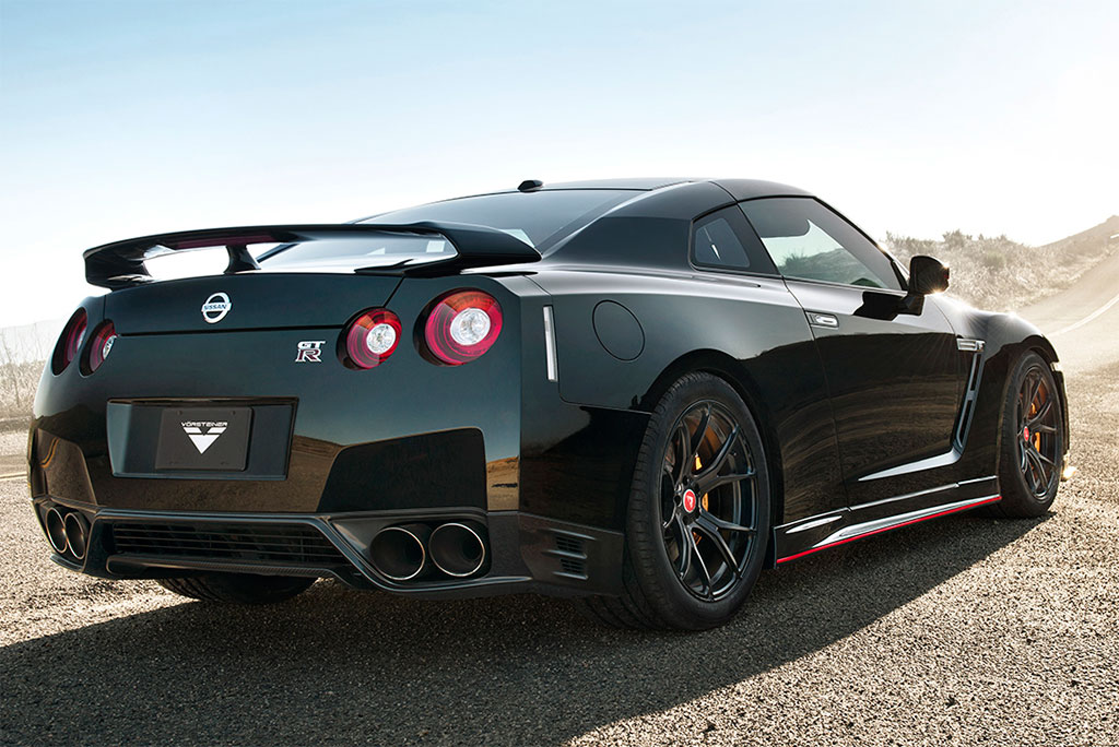 Nissan GT-R by Vorsteiner