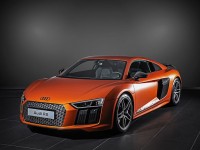 Exquisite Audi R8 by HplusB Design