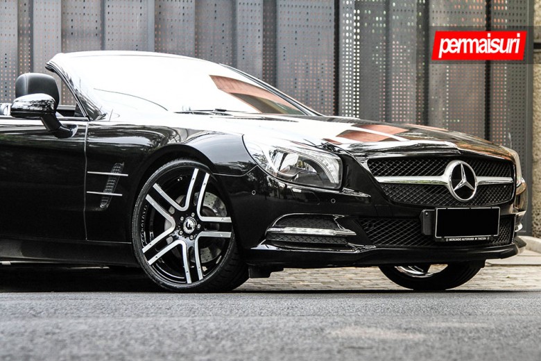 Mercedes-Benz SL 350 by Permaisuri