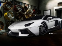 Lamborghini Aventador Sits on ADV.1 Wheels