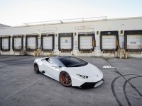 2015 Lambo Huracan Sits on ADV.1 Wheels