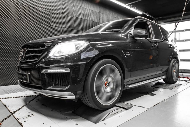 Mercedes ML63 AMG mc800 with Power Upgrades by Mcchip