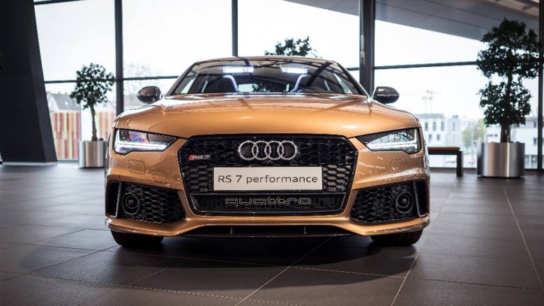 Audi RS7 Exclusive Looks a Killer in Zanzibar Brown