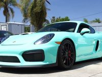 Porsche Cayman GT4 with Mint Green Wrap Is a Real Eye-Catcher