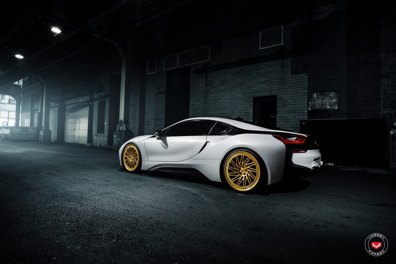 BMW i8 Looks a Killer with the Vossen Forged Wheels