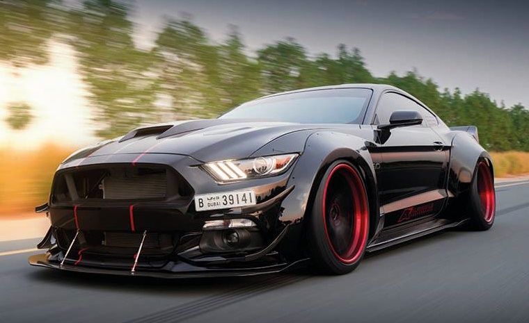 Ford Mustang GT Gets Wide Aero Kit from Simon Motorsport