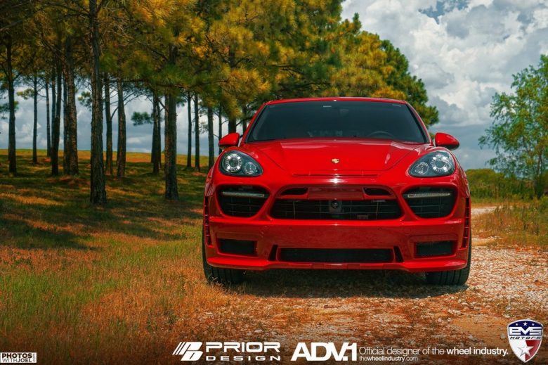 EVS Motors Adds Prior Design Aero Kit for Porsche Cayenne