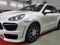 Porsche Cayenne Gets Prior Design Wide Aero Kit from NRW