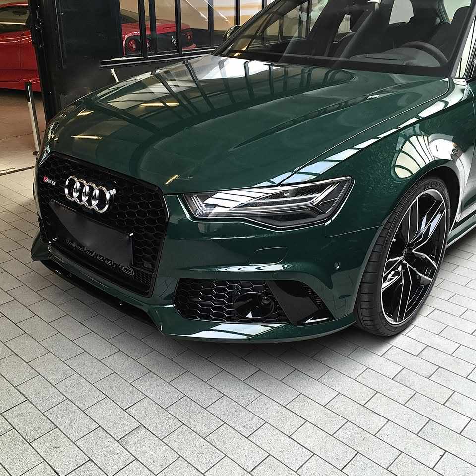 Audi зеленый