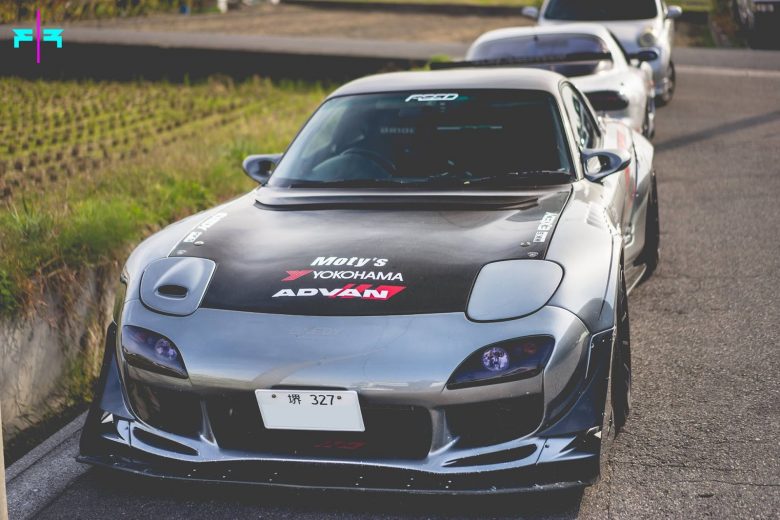 US: Mazda RX-7 Packs Standout Widebody Kit