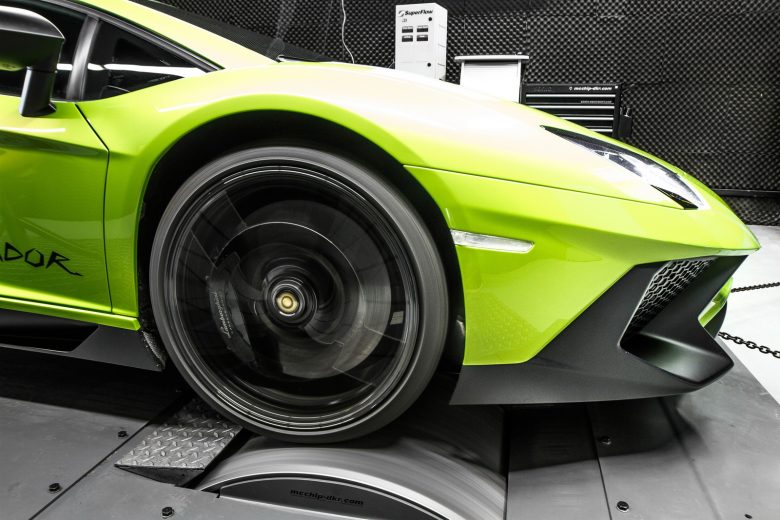 Lamborghini Aventador by Mcchip-DKR Feels More Powerful