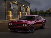 Video: 2018 Dodge Challenger Hellcat Looks Astonishing with the New Widebody Kit