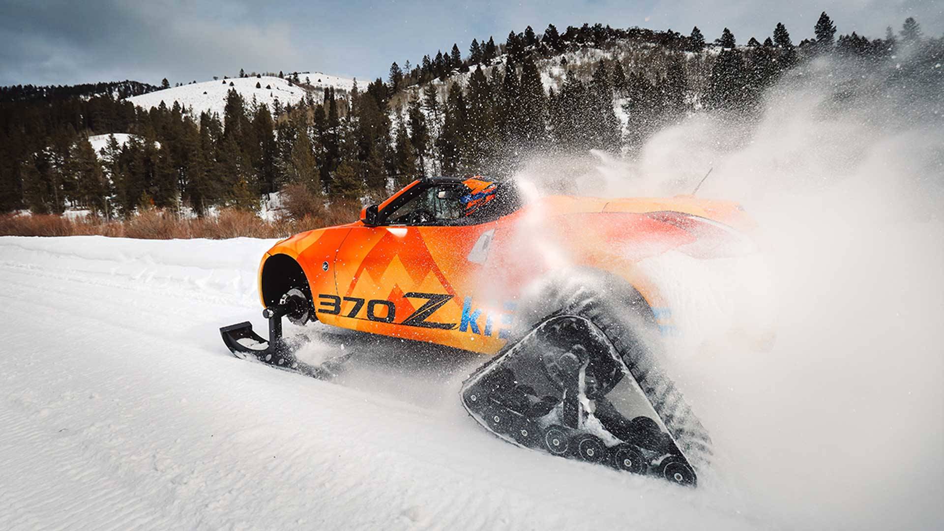 Nissan 370Zki Snowmobile