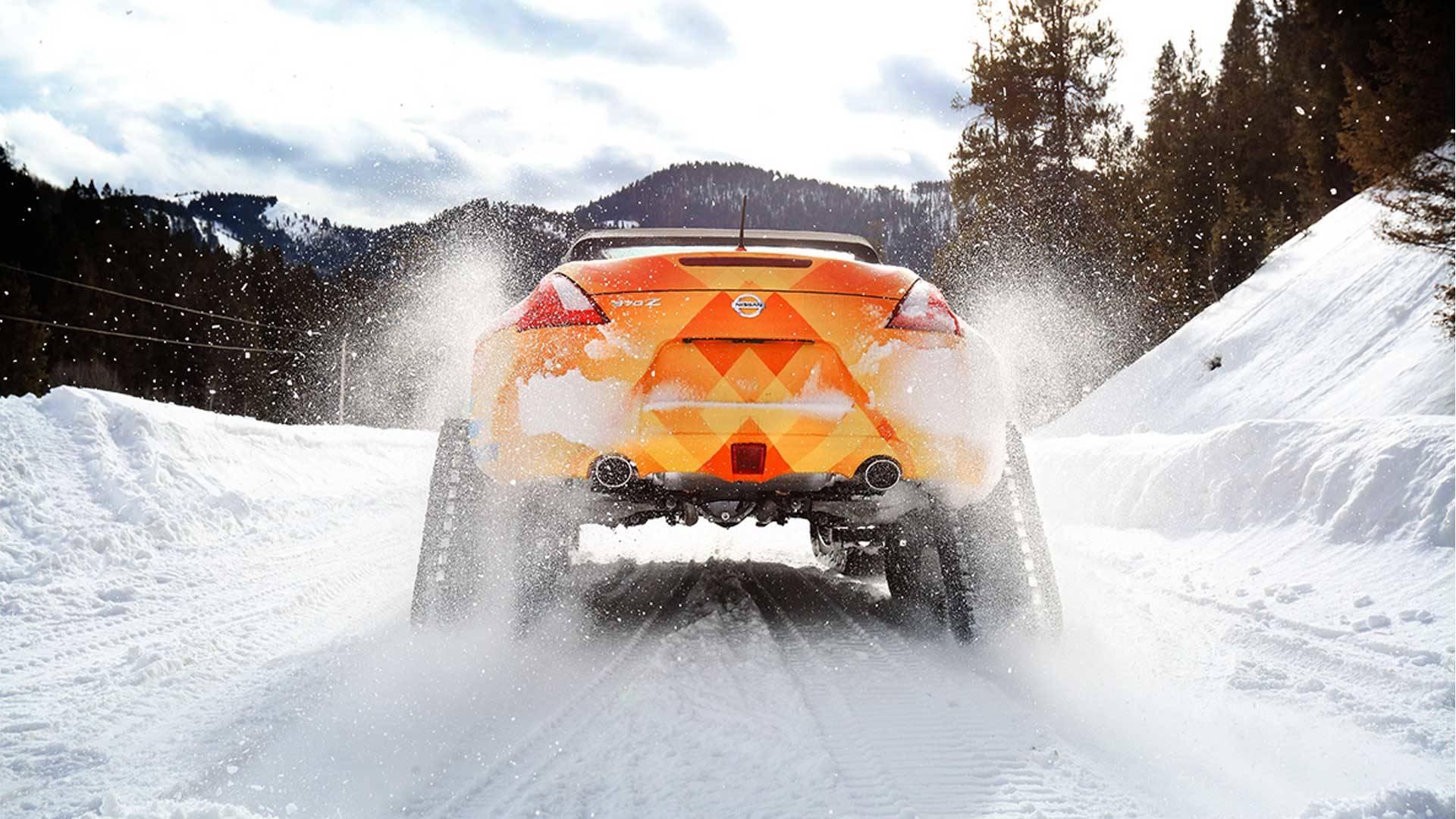 Nissan 370Zki Snowmobile