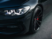 G30 BMW 5-Series in Carbon Black Wears Vossen Wheels
