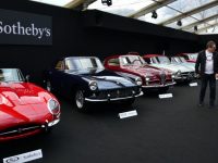 The Best Online Resources for Classic Car Collectors