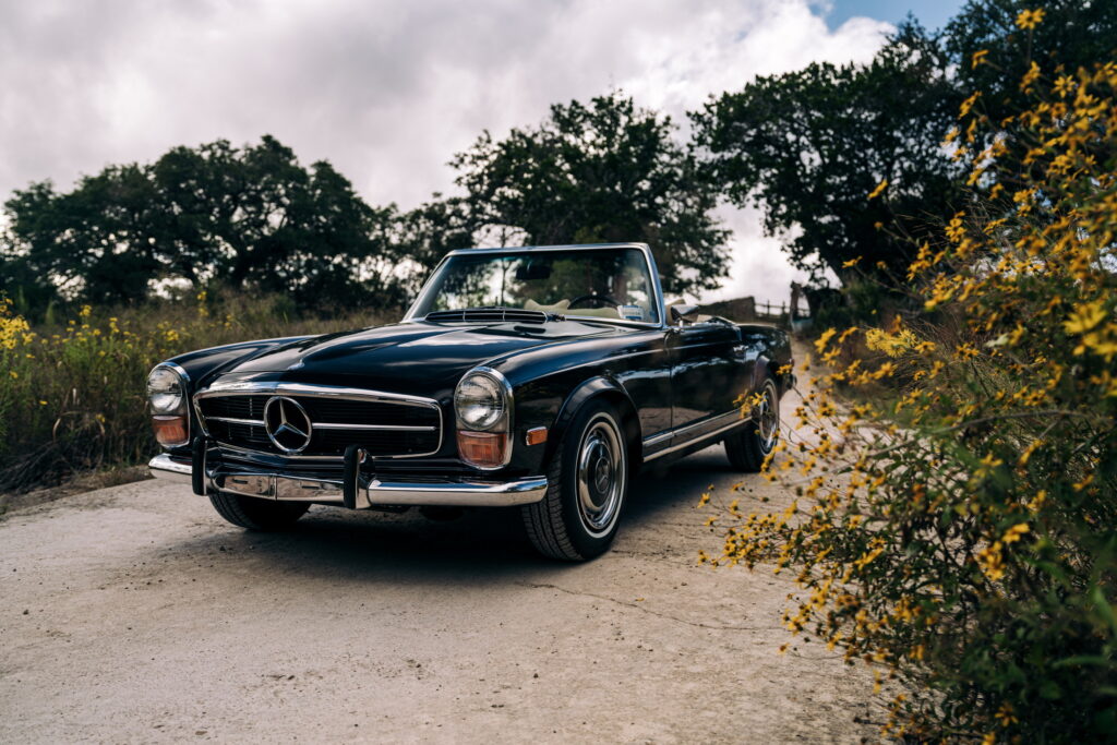 Mercedes 280SL EV by Moment Motor Company 11