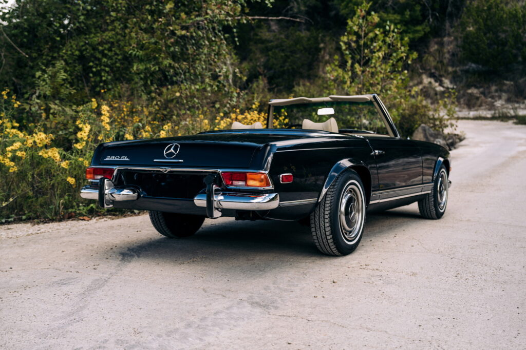 Mercedes 280SL EV by Moment Motor Company 16