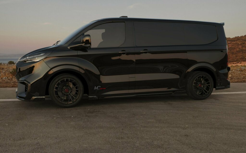 Ford Transit Custom Carbon Fiber Kit by Motion R 4