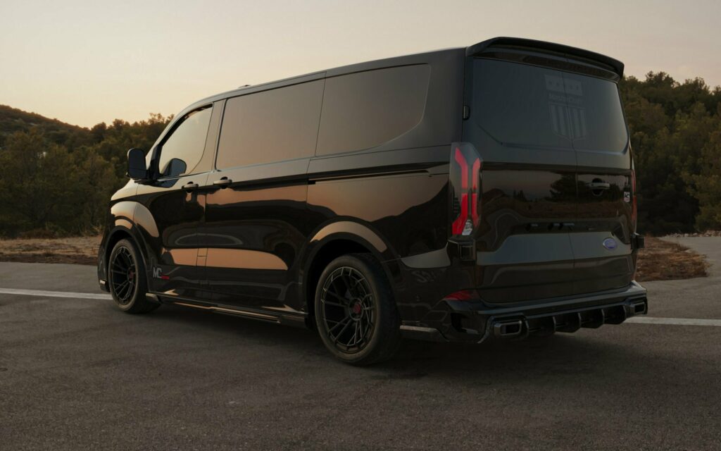 Ford Transit Custom Carbon Fiber Kit by Motion R 7