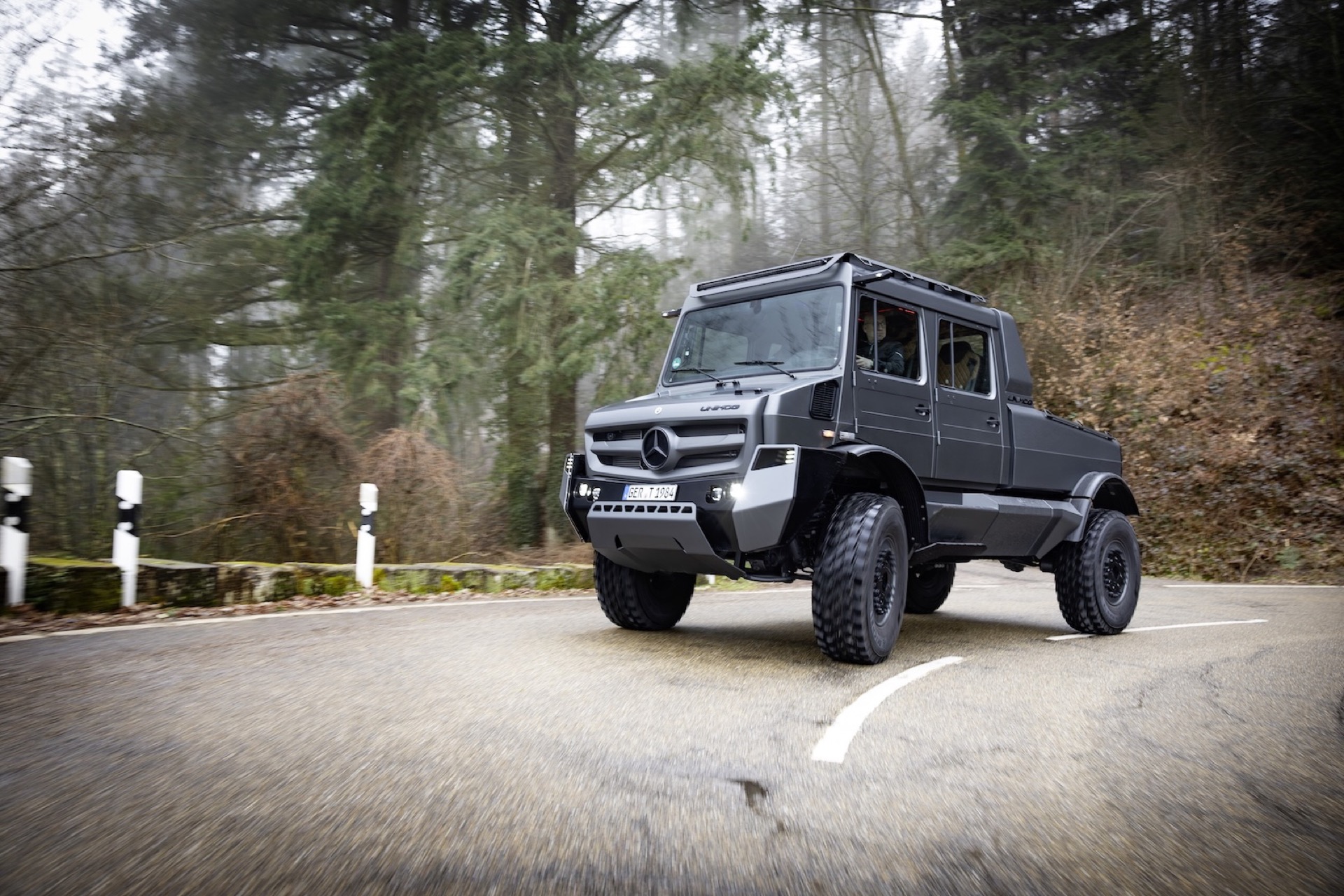 Hellgeth Unimog 4030 4×4 (3)