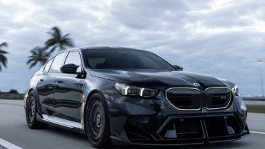 G90 BMW M5 with Vossen Wheels (14)