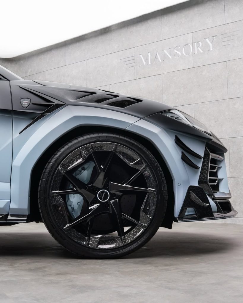 Lamborghini Urus by Mansory (8)