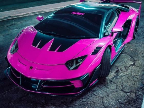 Lamborghini Aventador by Liberty Walk (2)