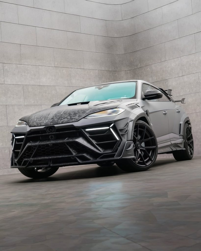 Lamborghini Urus SE Venatus by Mansory (5)