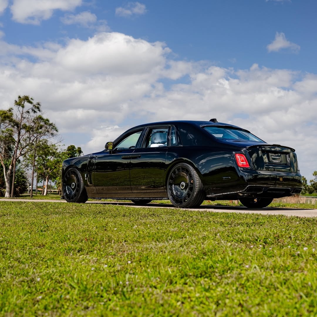 Rolls Royce Phantom by Mansory (11)