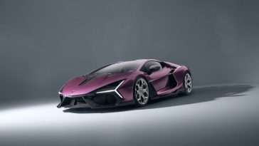 Carbon Fiber Lamborghini Revuelto by Novitec (14)