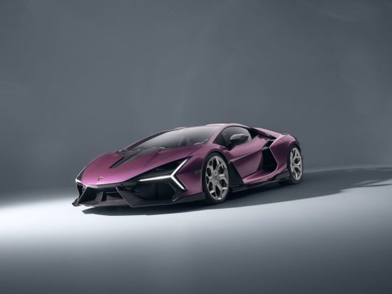 Carbon Fiber Lamborghini Revuelto by Novitec (14)